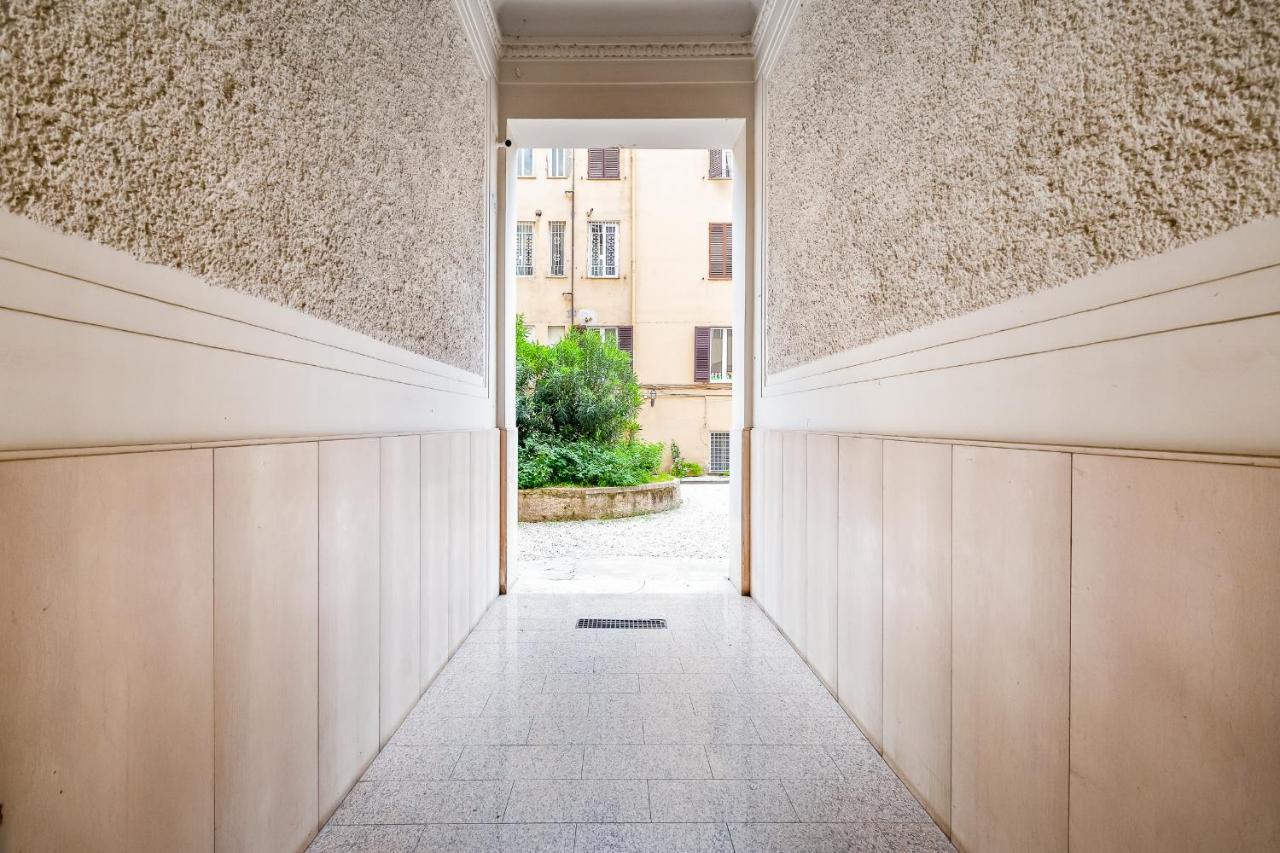 Vatican Germanico 107 Rome Exterior photo